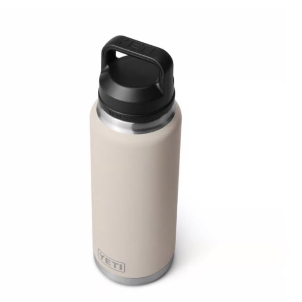 YETI Rambler 26OZ Cape Taupe BPA Free Bottle W/Chug Cap